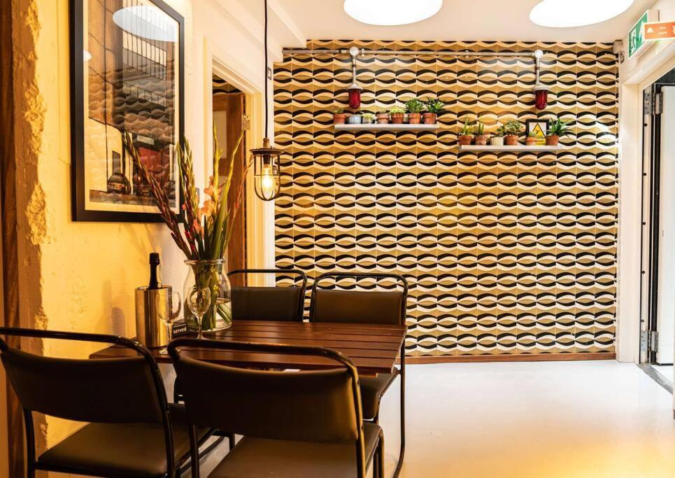 Apartamento The Jazz Quarters, Southsea'S Hidden Gem Portsmouth Exterior foto